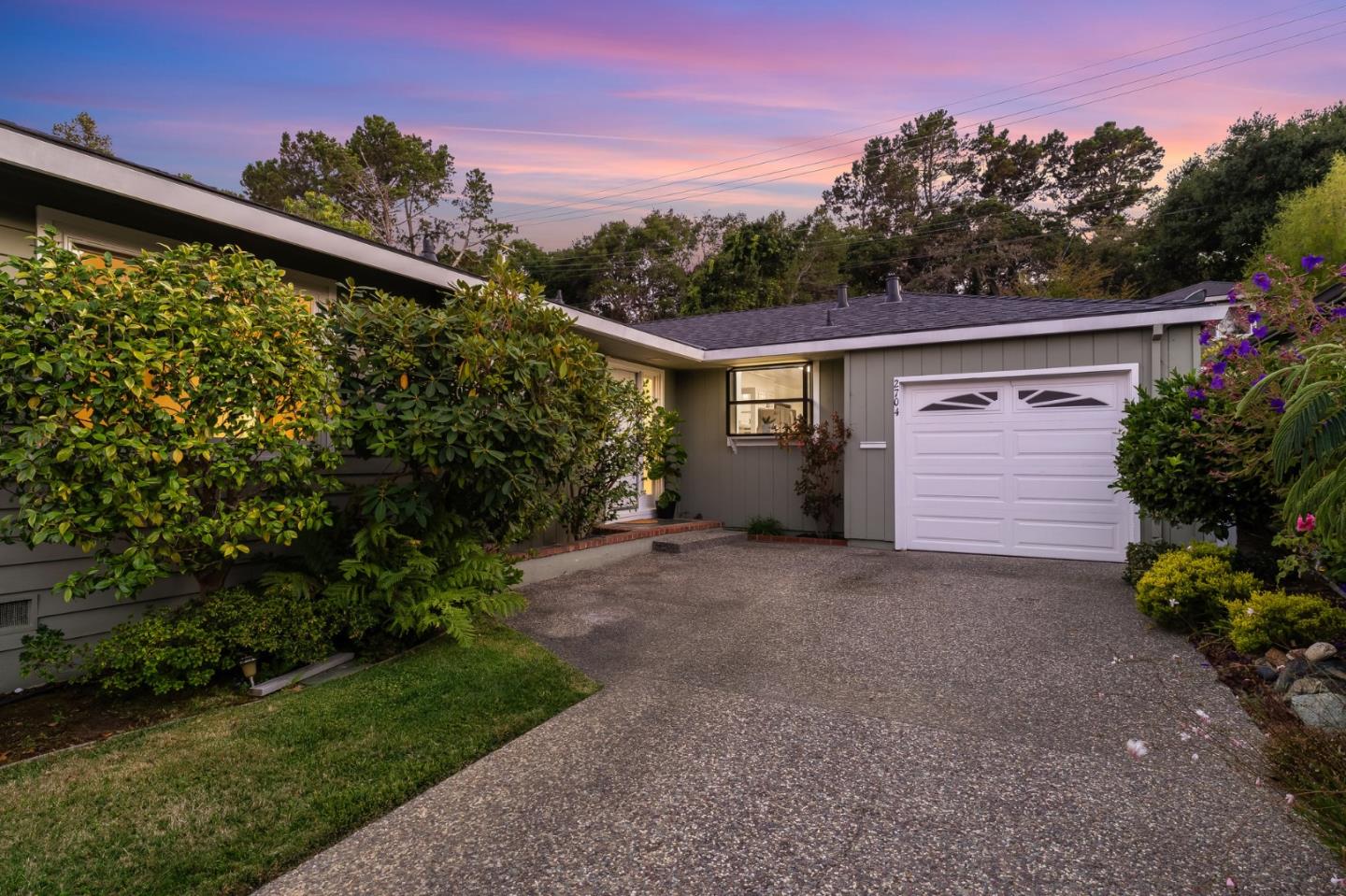 Detail Gallery Image 37 of 42 For 2704 Sunset Ter, San Mateo,  CA 94403 - 4 Beds | 2 Baths