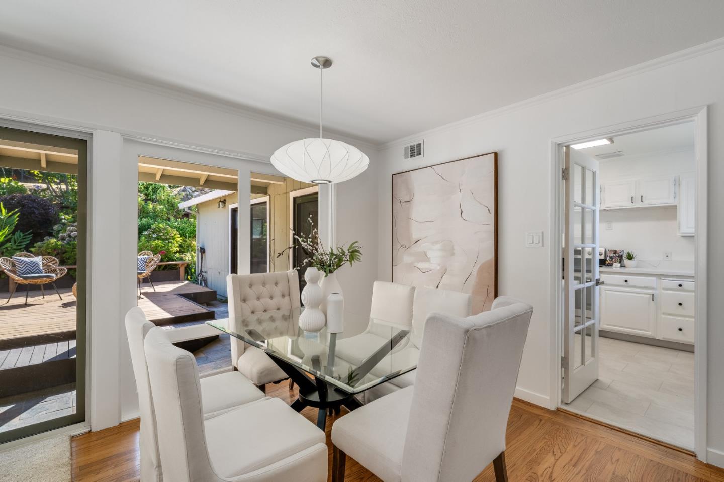 Detail Gallery Image 7 of 42 For 2704 Sunset Ter, San Mateo,  CA 94403 - 4 Beds | 2 Baths