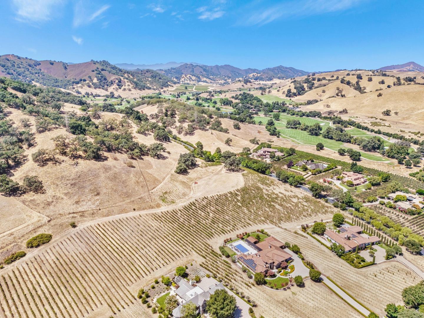 Detail Gallery Image 15 of 21 For 1322 Lions Peak Ln, San Martin,  CA 95046 - – Beds | – Baths