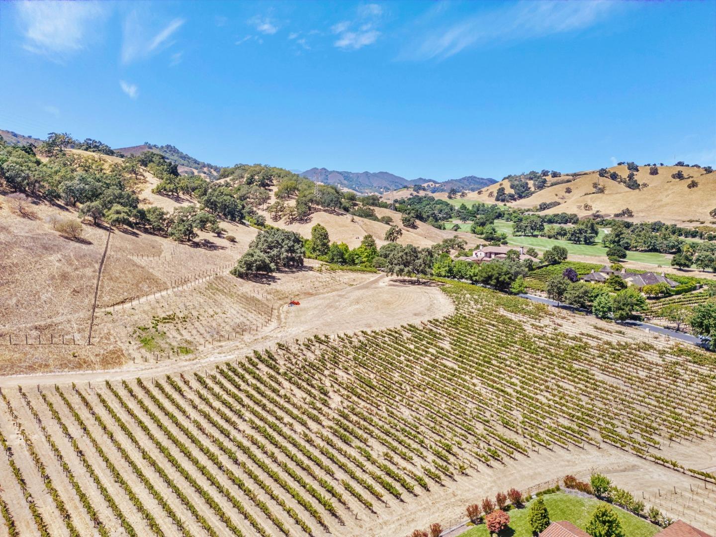Detail Gallery Image 17 of 21 For 1322 Lions Peak Ln, San Martin,  CA 95046 - – Beds | – Baths