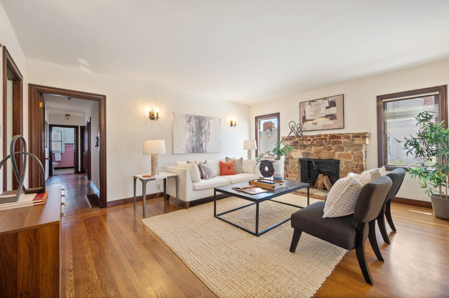 Detail Gallery Image 4 of 14 For 917 S Humboldt St, San Mateo,  CA 94402 - 3 Beds | 1/1 Baths