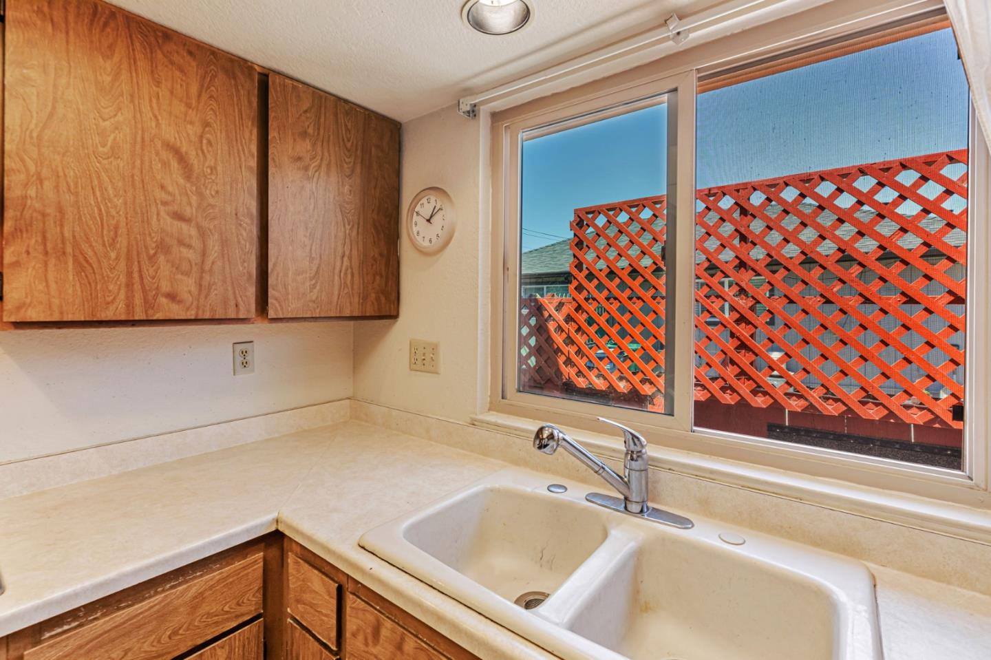 Detail Gallery Image 13 of 42 For 10997 Seymour St, Castroville,  CA 95012 - 4 Beds | 2 Baths
