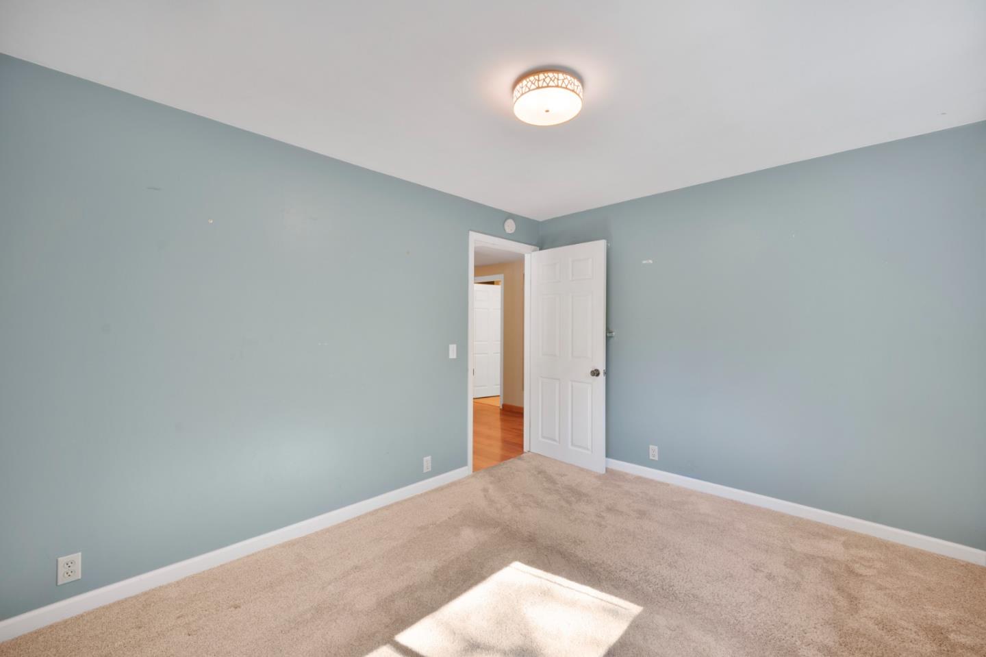 Detail Gallery Image 18 of 40 For 17855 Kiowa Trl, Los Gatos,  CA 95033 - 5 Beds | 3 Baths