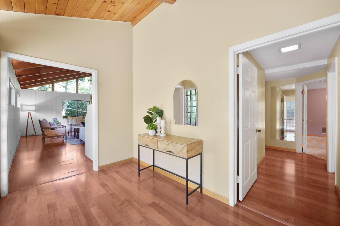 Detail Gallery Image 3 of 40 For 17855 Kiowa Trl, Los Gatos,  CA 95033 - 5 Beds | 3 Baths