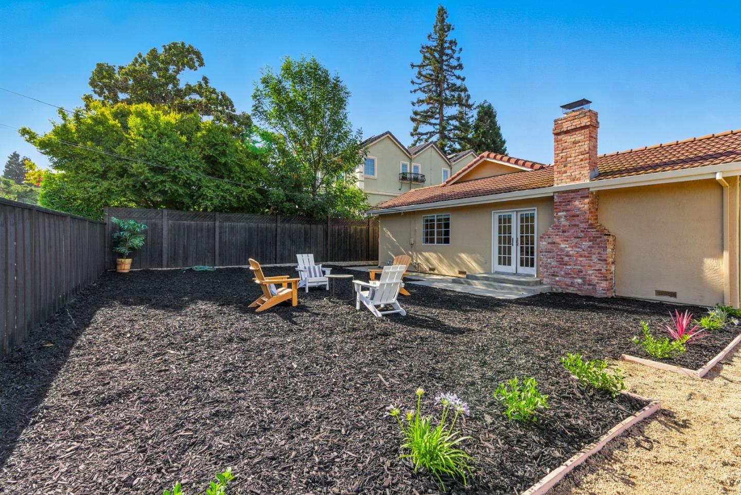 Detail Gallery Image 29 of 42 For 2188 Yorkshire Way, Mountain View,  CA 94040 - 3 Beds | 2 Baths