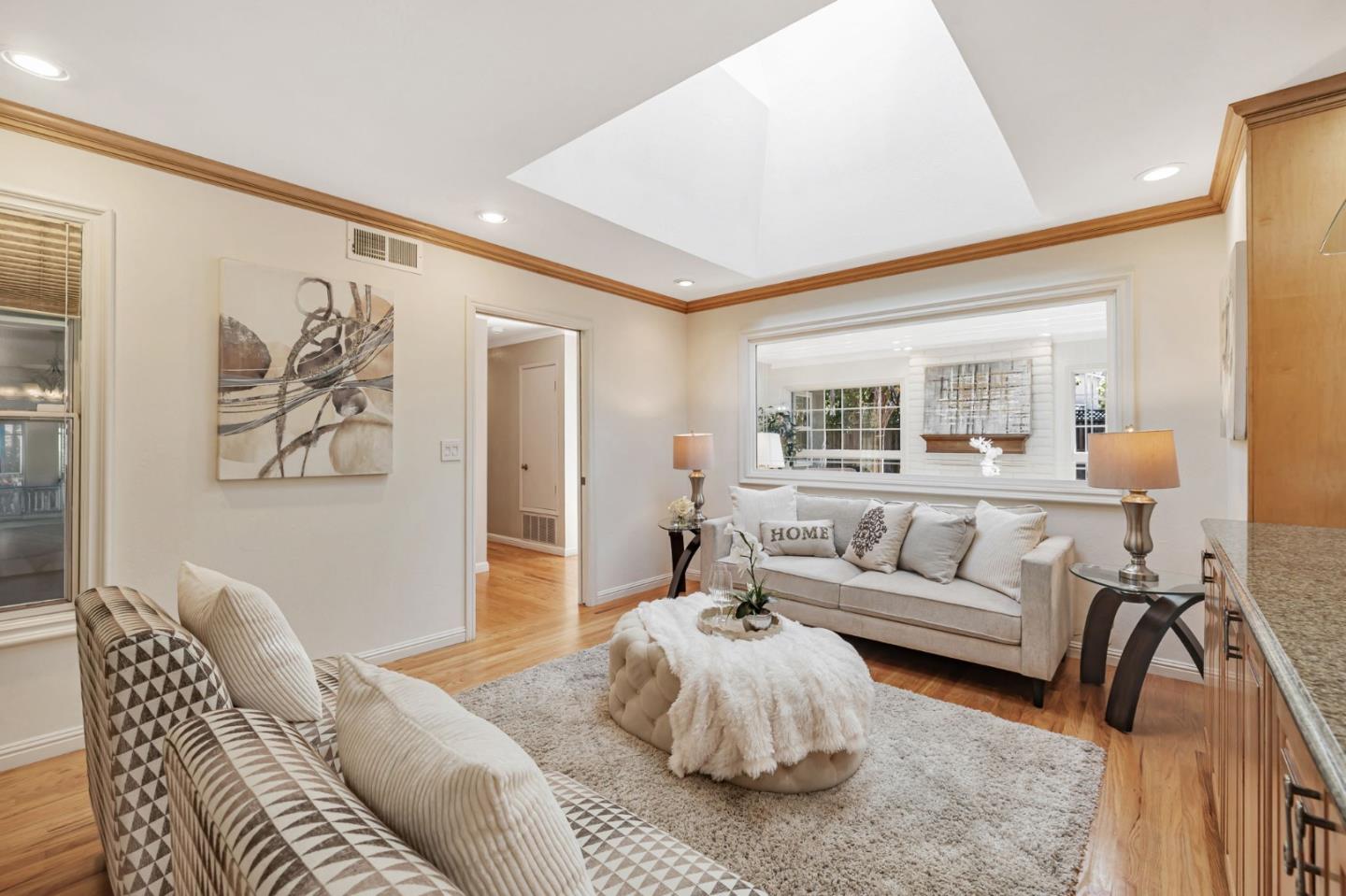 Detail Gallery Image 19 of 43 For 650 Hyde Park, Sunnyvale,  CA 94087 - 3 Beds | 2 Baths