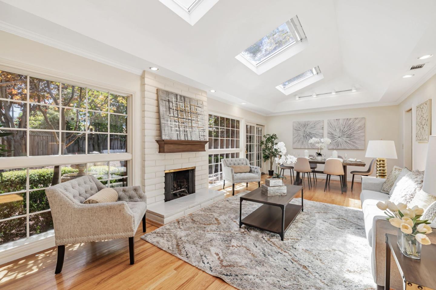 Detail Gallery Image 32 of 43 For 650 Hyde Park, Sunnyvale,  CA 94087 - 3 Beds | 2 Baths
