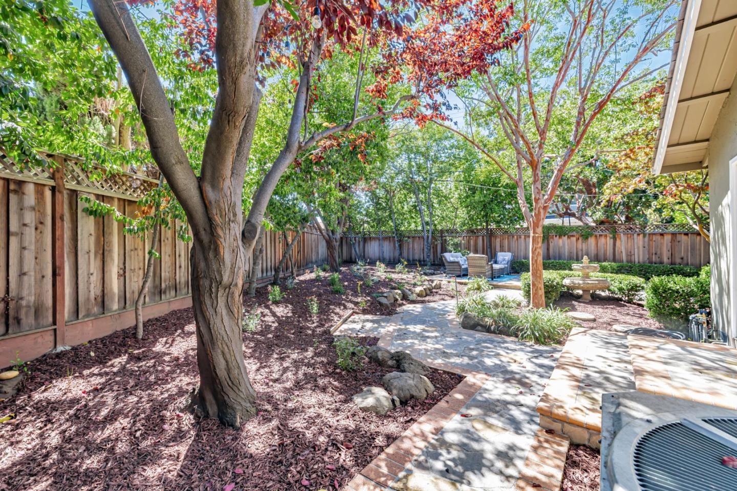 Detail Gallery Image 37 of 43 For 650 Hyde Park, Sunnyvale,  CA 94087 - 3 Beds | 2 Baths