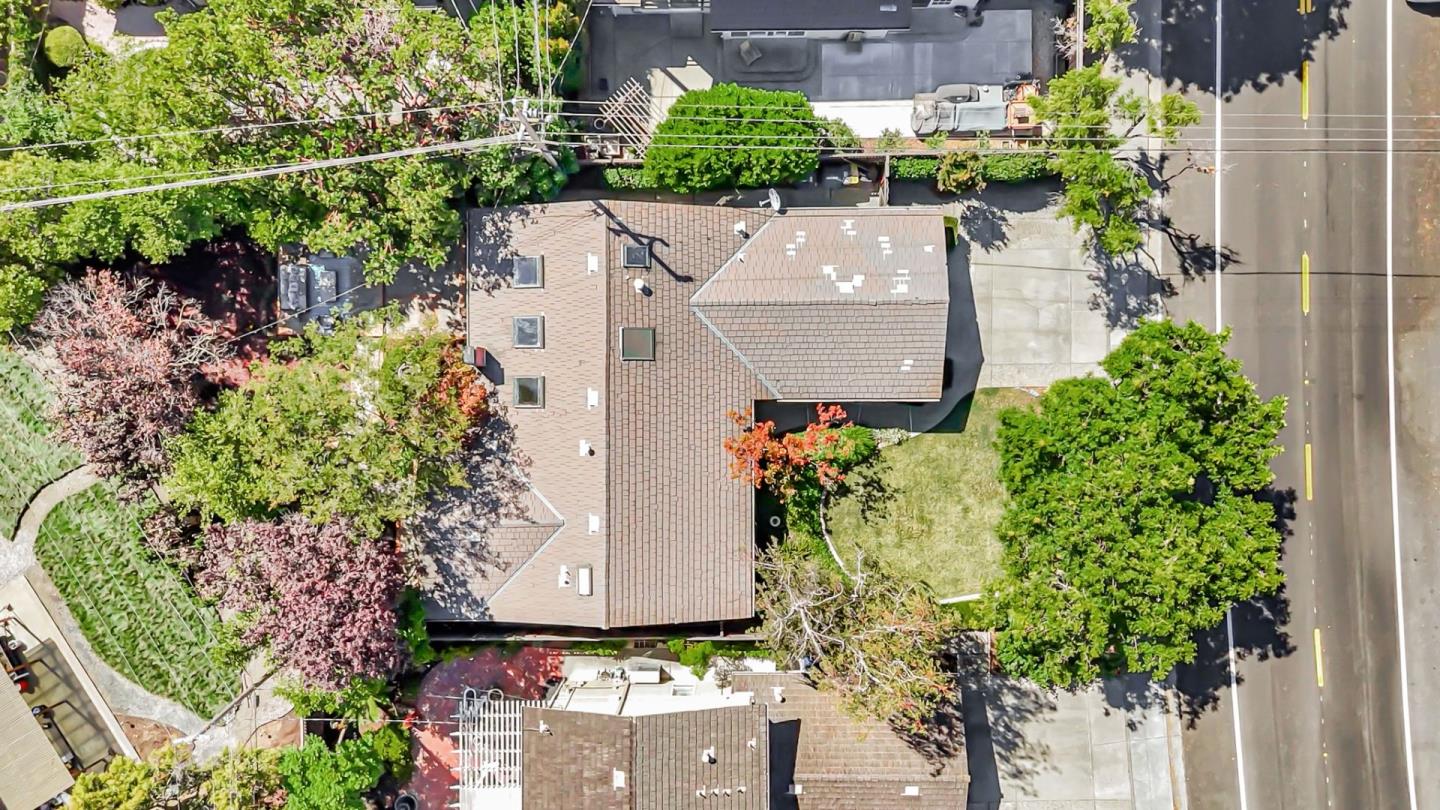 Detail Gallery Image 40 of 43 For 650 Hyde Park, Sunnyvale,  CA 94087 - 3 Beds | 2 Baths