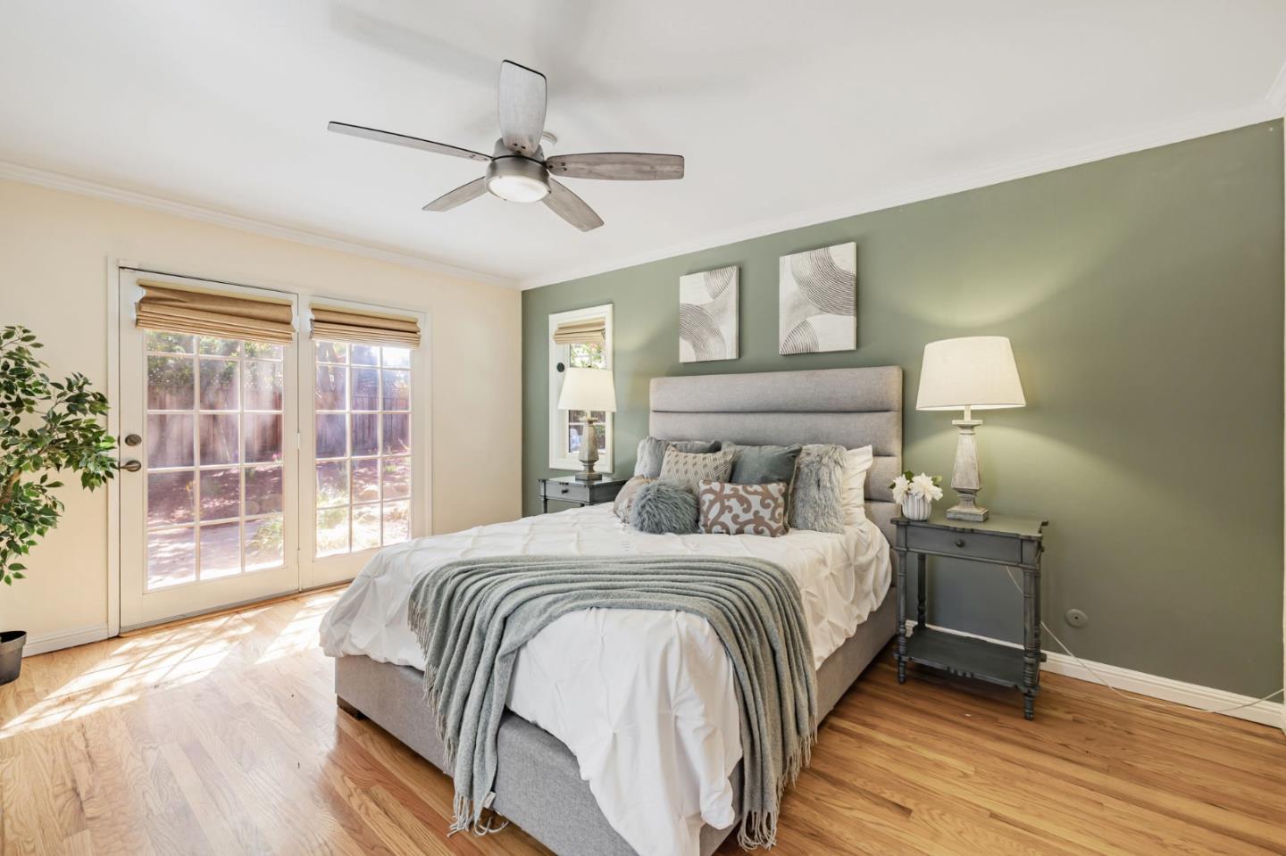 Detail Gallery Image 7 of 43 For 650 Hyde Park, Sunnyvale,  CA 94087 - 3 Beds | 2 Baths