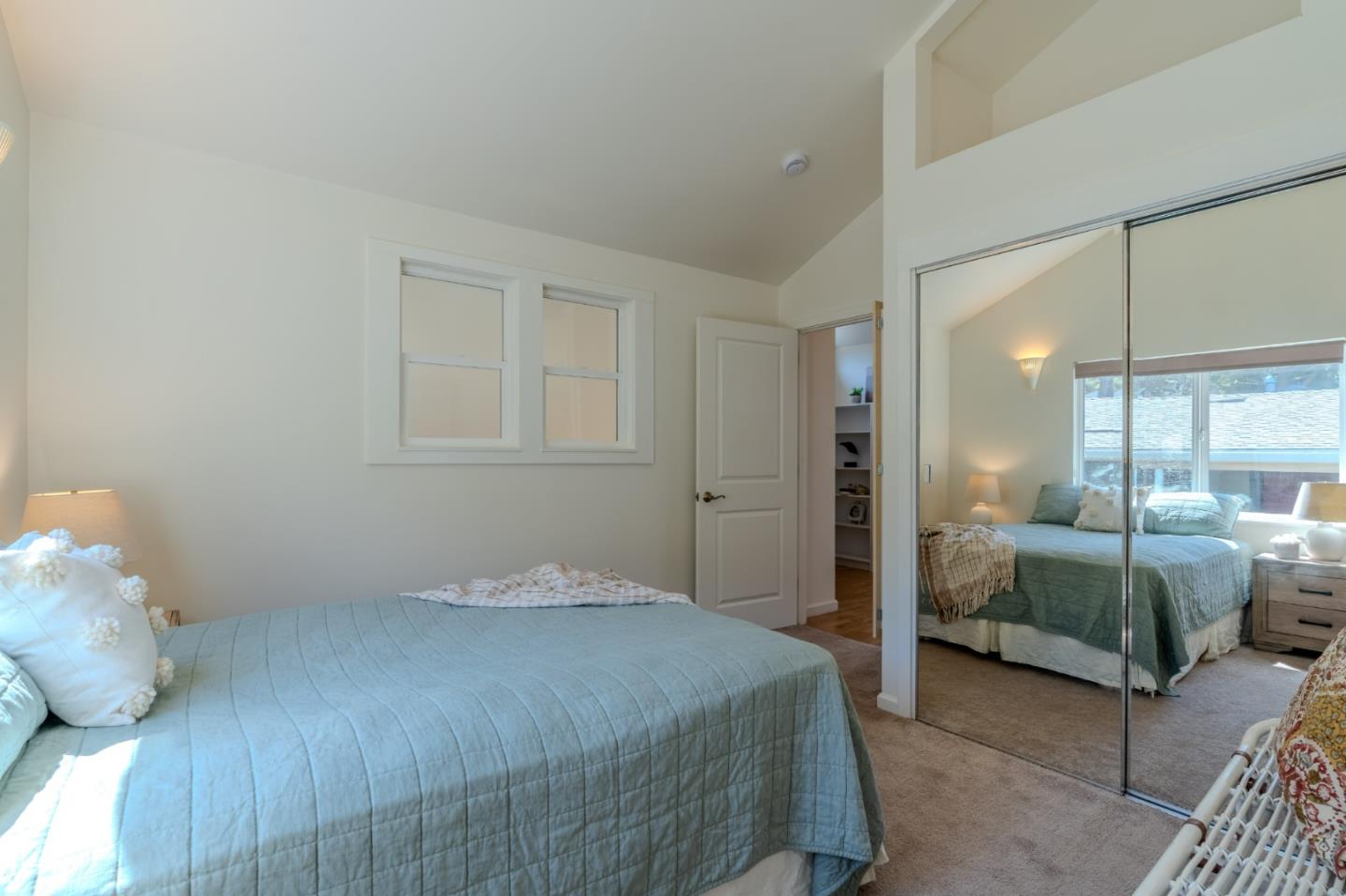 Detail Gallery Image 41 of 67 For 647 Canyon Dr, Pacifica,  CA 94044 - 4 Beds | 3 Baths