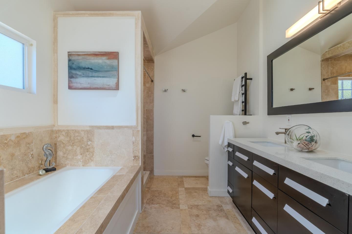 Detail Gallery Image 46 of 67 For 647 Canyon Dr, Pacifica,  CA 94044 - 4 Beds | 3 Baths