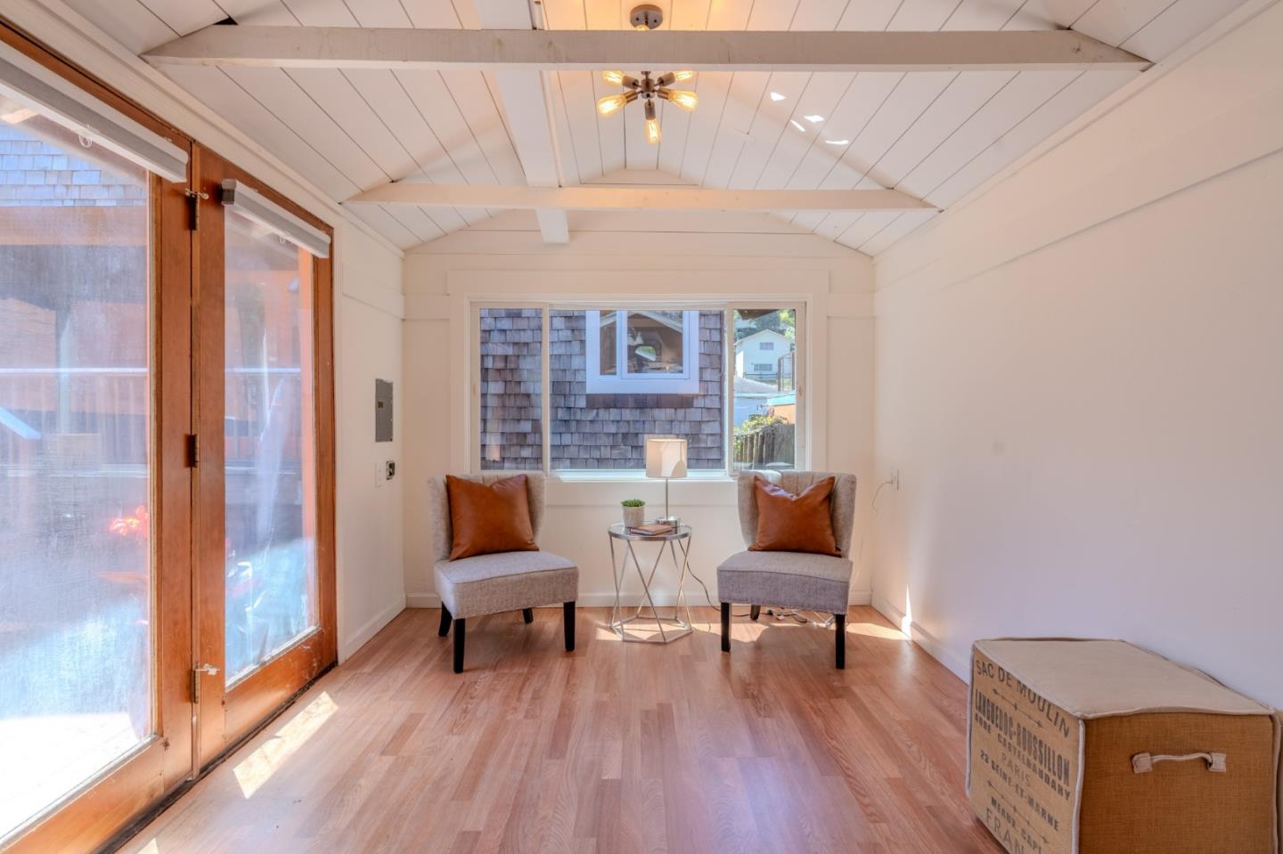 Detail Gallery Image 58 of 67 For 647 Canyon Dr, Pacifica,  CA 94044 - 4 Beds | 3 Baths