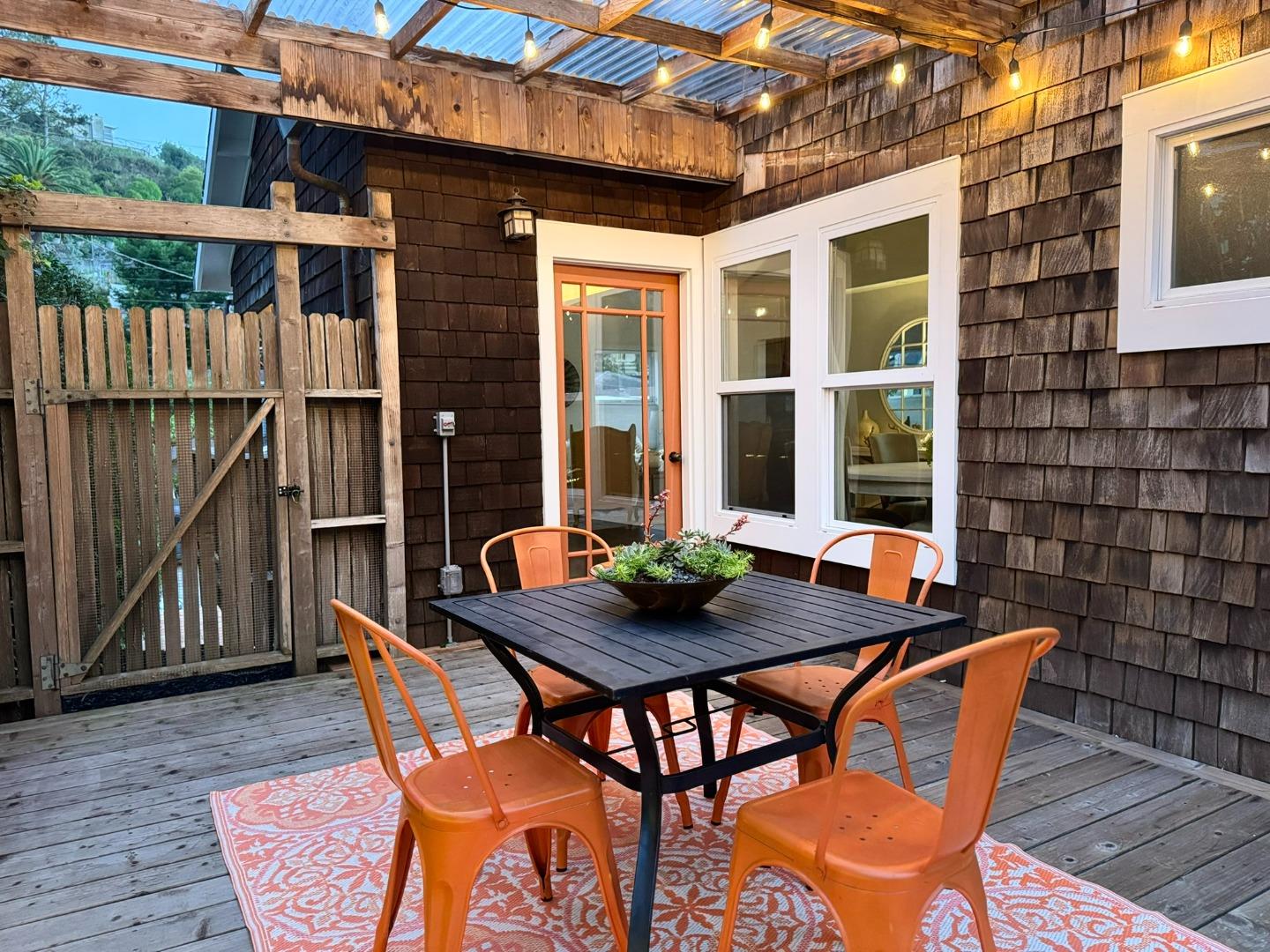 Detail Gallery Image 63 of 67 For 647 Canyon Dr, Pacifica,  CA 94044 - 4 Beds | 3 Baths