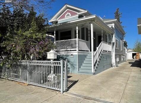 Detail Gallery Image 1 of 1 For 518 S Almaden Ave, San Jose,  CA 95110 - 5 Beds | 1/1 Baths