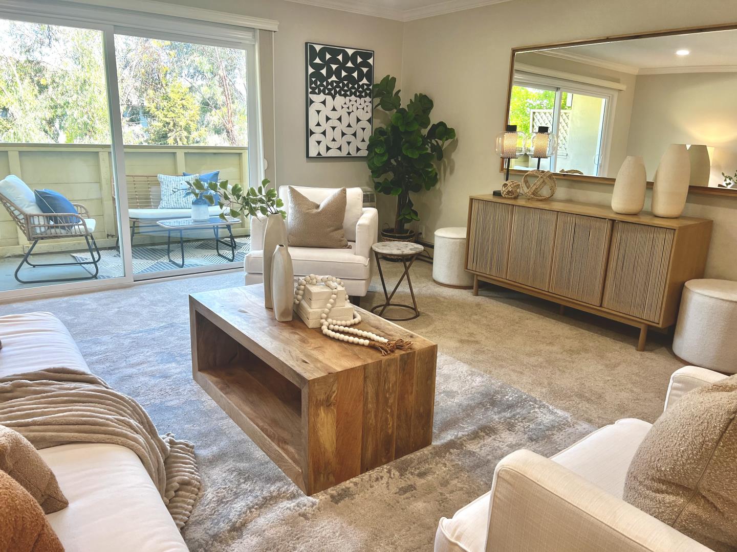 Detail Gallery Image 5 of 23 For 1031 Crestview Dr #206,  Mountain View,  CA 94040 - 2 Beds | 2 Baths