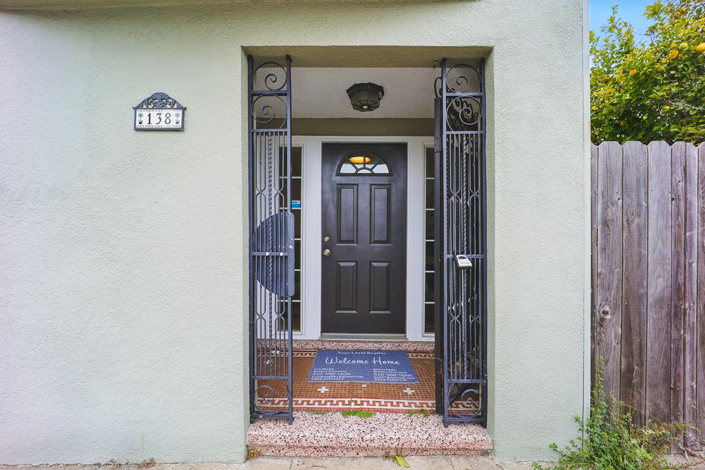 Detail Gallery Image 4 of 50 For 138 W Market St, Daly City,  CA 94014 - 3 Beds | 1 Baths