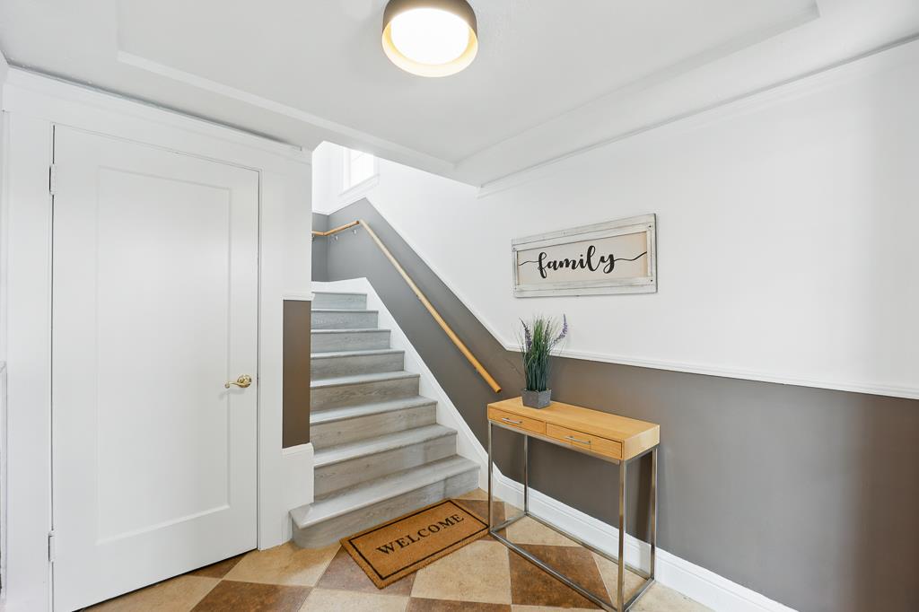 Detail Gallery Image 5 of 50 For 138 W Market St, Daly City,  CA 94014 - 3 Beds | 1 Baths