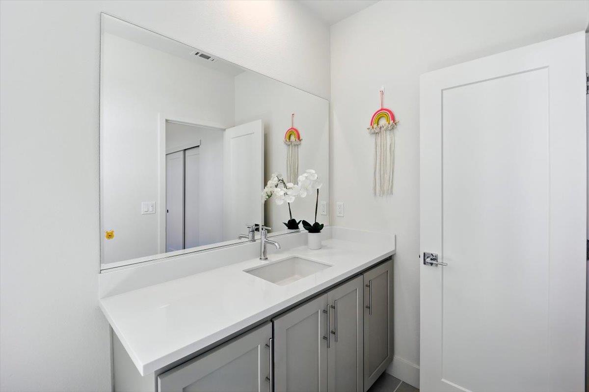 Detail Gallery Image 33 of 67 For 37256 Sand Bar Pl, Newark,  CA 94560 - 4 Beds | 3/1 Baths