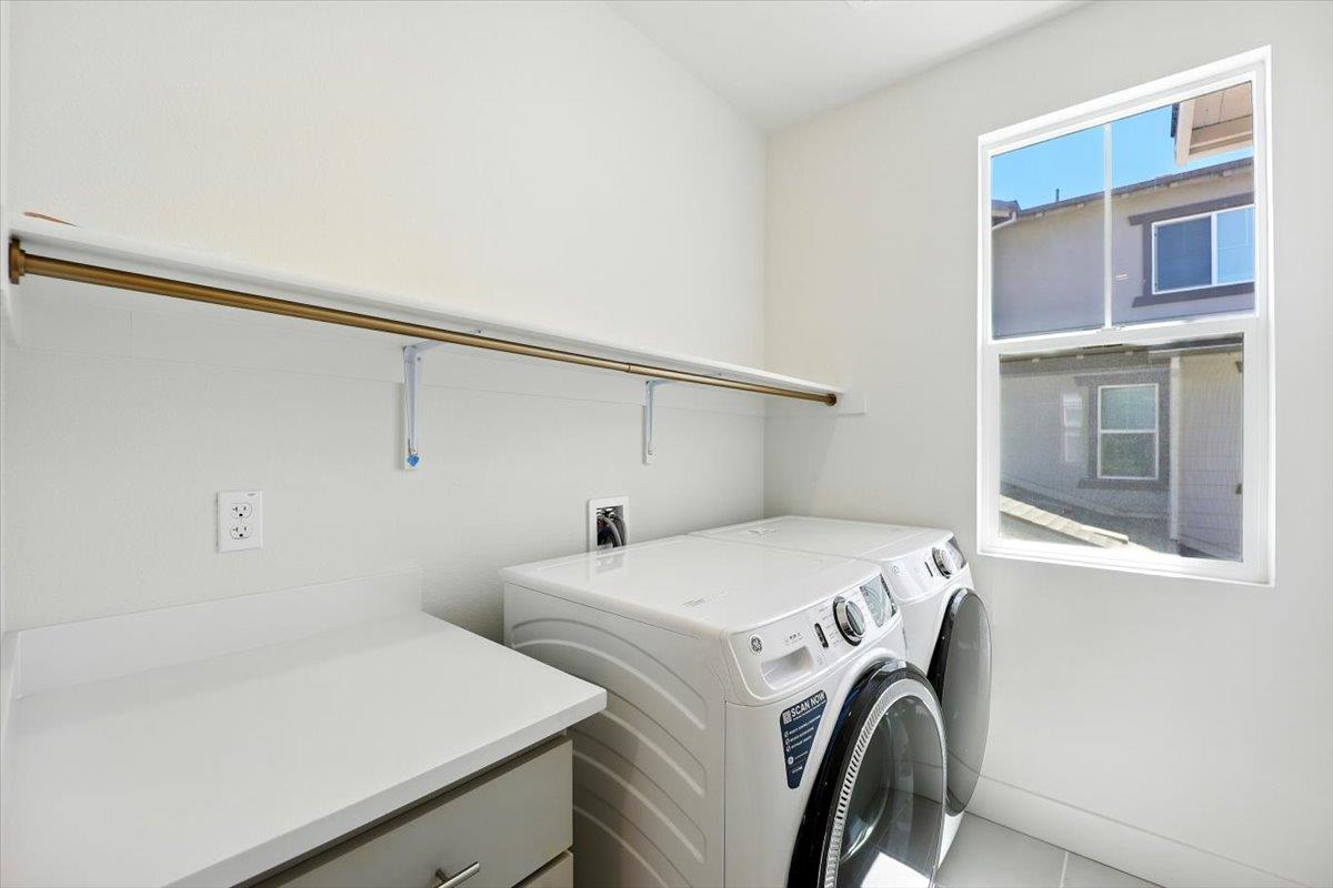 Detail Gallery Image 34 of 67 For 37256 Sand Bar Pl, Newark,  CA 94560 - 4 Beds | 3/1 Baths