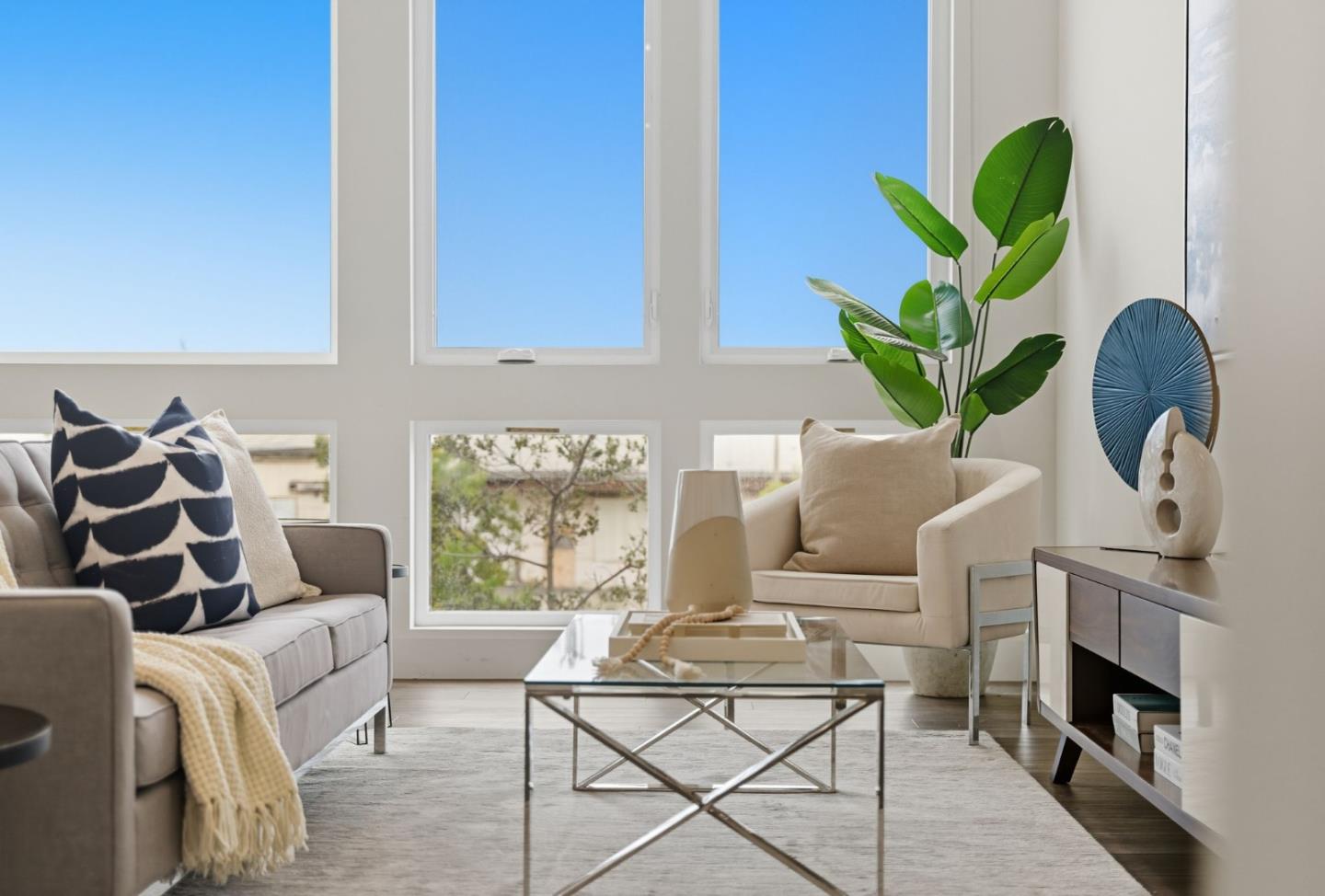 Detail Gallery Image 19 of 45 For 142 Coronado Ave, Alameda,  CA 94501 - 4 Beds | 4 Baths