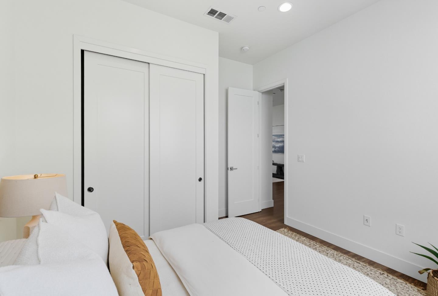 Detail Gallery Image 30 of 45 For 142 Coronado Ave, Alameda,  CA 94501 - 4 Beds | 4 Baths