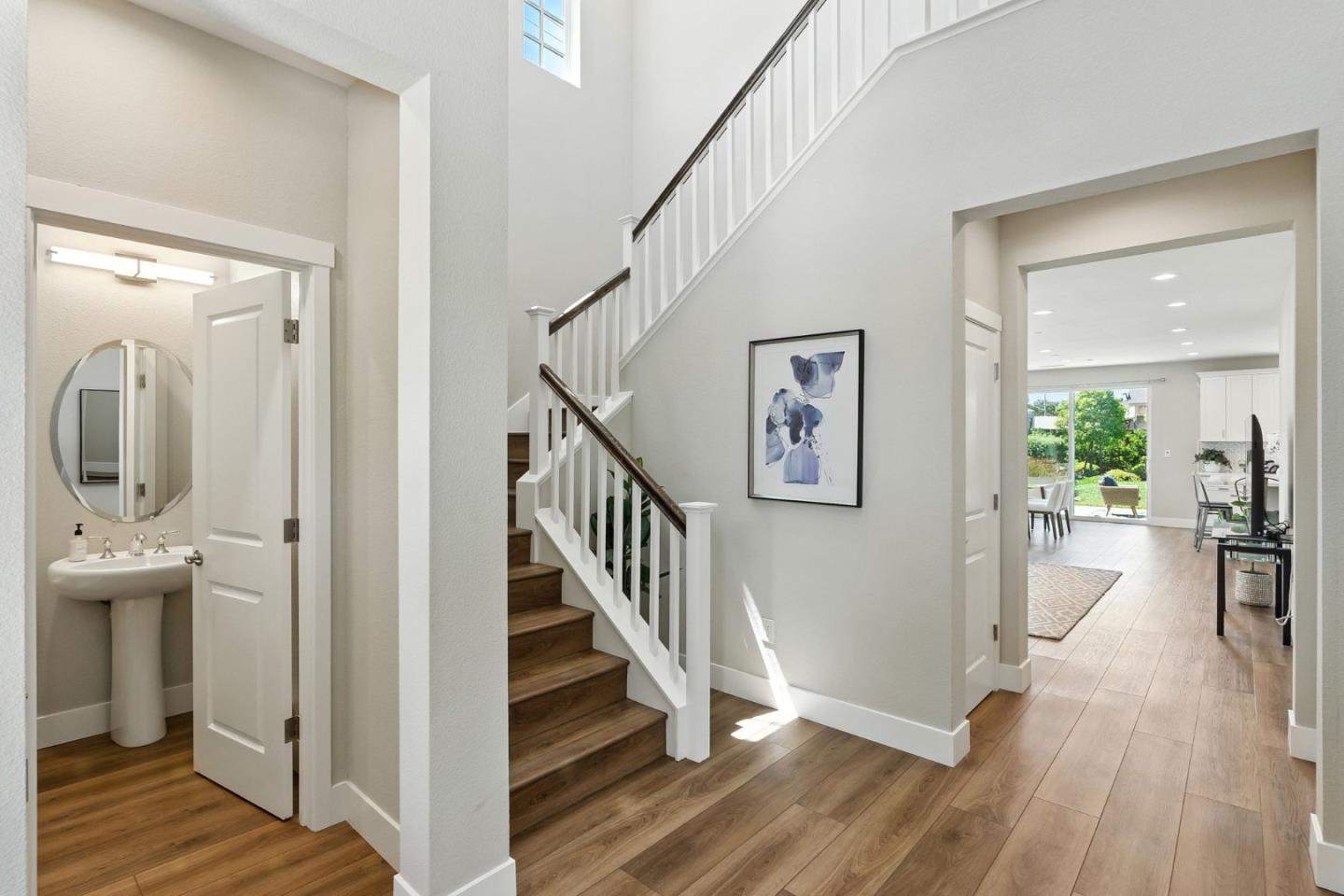 Detail Gallery Image 5 of 34 For 5879 Caleb Ct, Newark,  CA 94560 - 4 Beds | 3/1 Baths