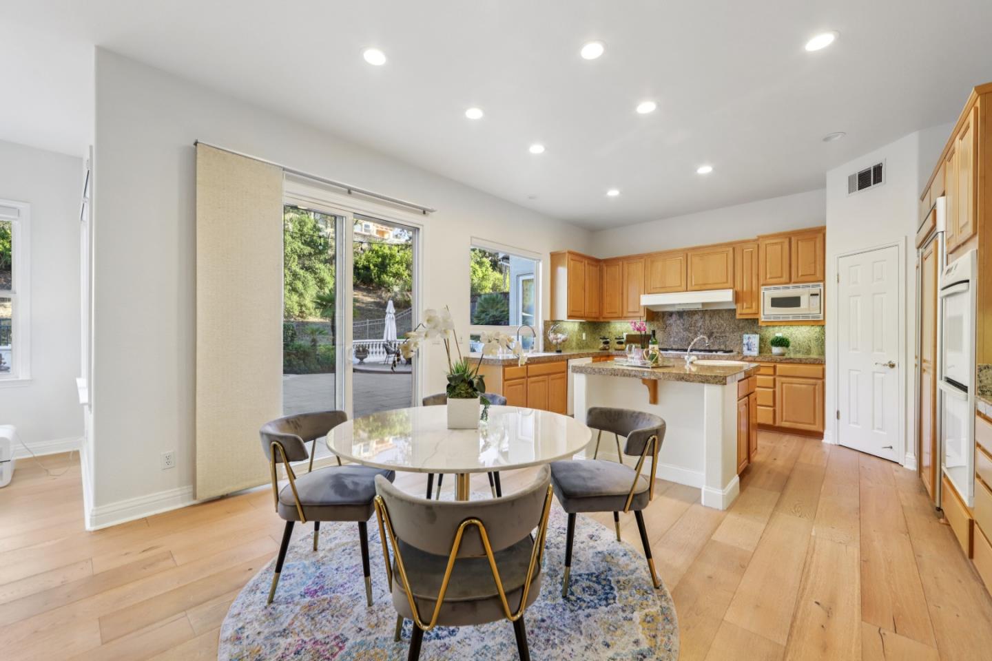 Detail Gallery Image 16 of 80 For 5678 Algonquin Way, San Jose,  CA 95138 - 4 Beds | 5/1 Baths