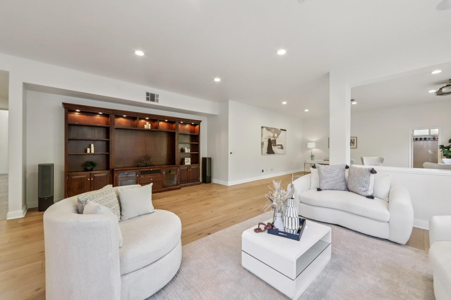 Detail Gallery Image 22 of 80 For 5678 Algonquin Way, San Jose,  CA 95138 - 4 Beds | 5/1 Baths
