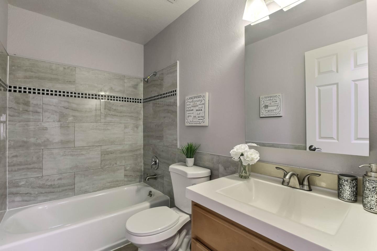 Detail Gallery Image 11 of 20 For 1165 Camano Ct, San Jose,  CA 95122 - 4 Beds | 2 Baths