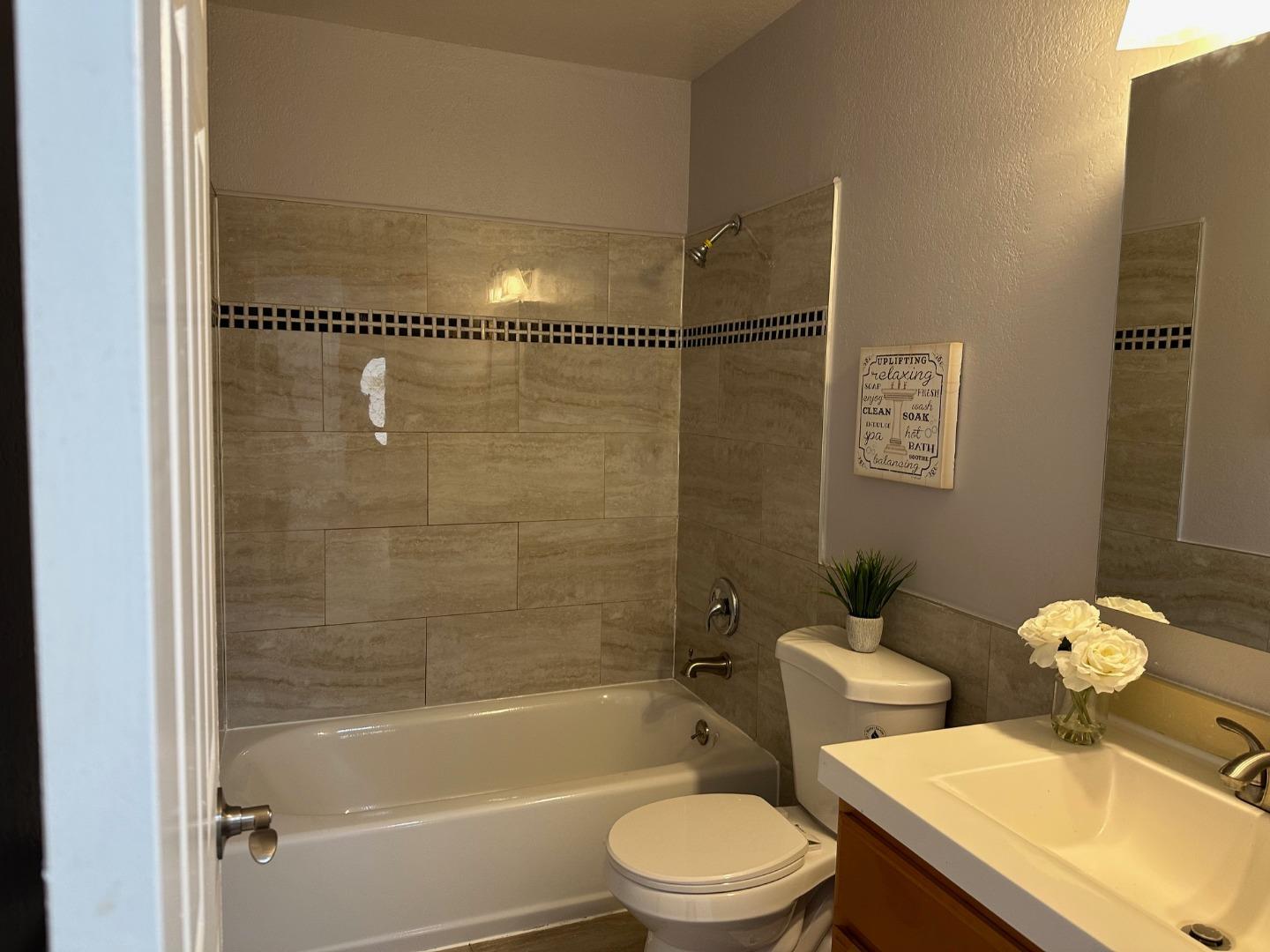 Detail Gallery Image 13 of 20 For 1165 Camano Ct, San Jose,  CA 95122 - 4 Beds | 2 Baths