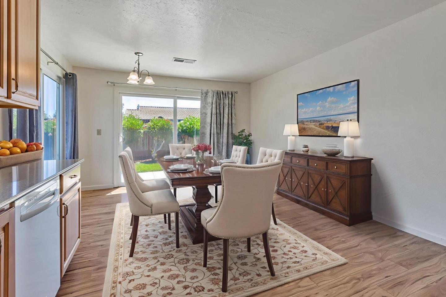 Detail Gallery Image 16 of 39 For 17061 Teak Ct, Morgan Hill,  CA 95037 - 4 Beds | 2 Baths