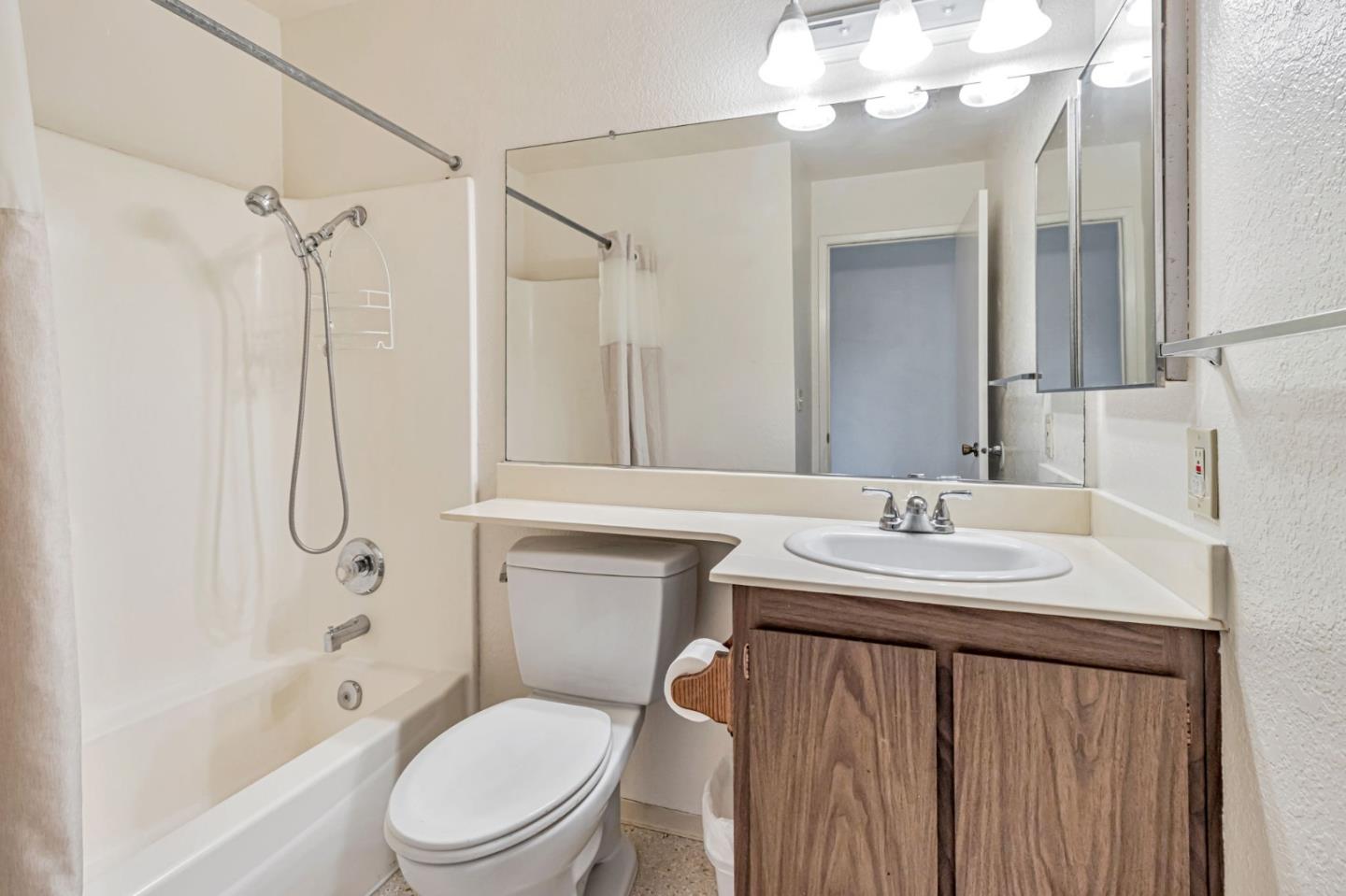 Detail Gallery Image 22 of 39 For 17061 Teak Ct, Morgan Hill,  CA 95037 - 4 Beds | 2 Baths
