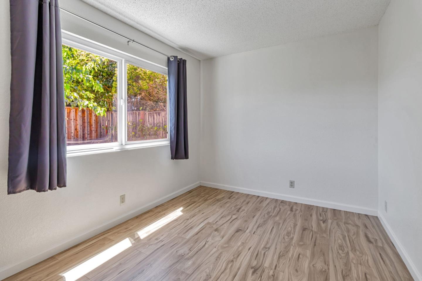 Detail Gallery Image 23 of 39 For 17061 Teak Ct, Morgan Hill,  CA 95037 - 4 Beds | 2 Baths