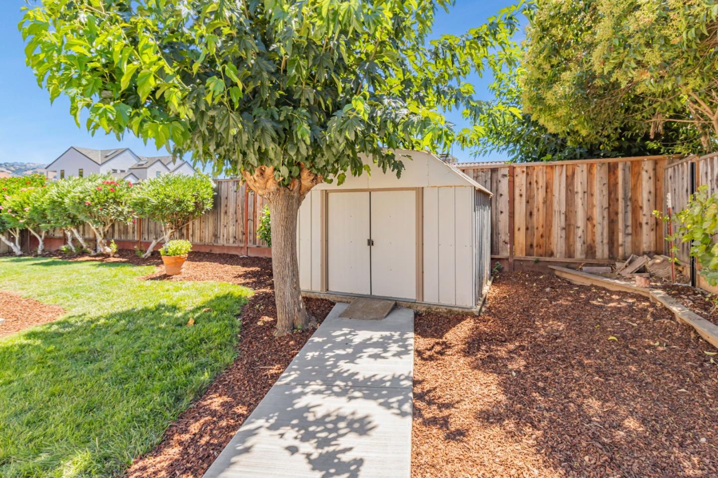Detail Gallery Image 37 of 39 For 17061 Teak Ct, Morgan Hill,  CA 95037 - 4 Beds | 2 Baths