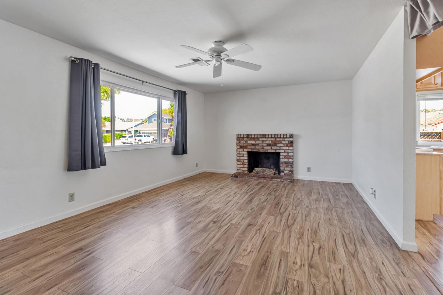 Detail Gallery Image 7 of 39 For 17061 Teak Ct, Morgan Hill,  CA 95037 - 4 Beds | 2 Baths