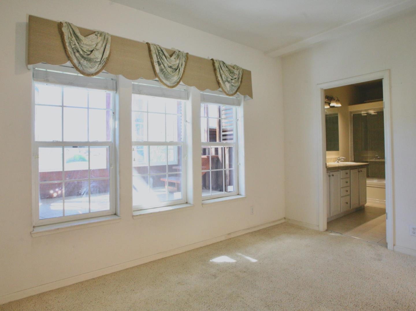 Detail Gallery Image 18 of 42 For 427 Shorewood Ln #427,  San Jose,  CA 95134 - 4 Beds | 3 Baths