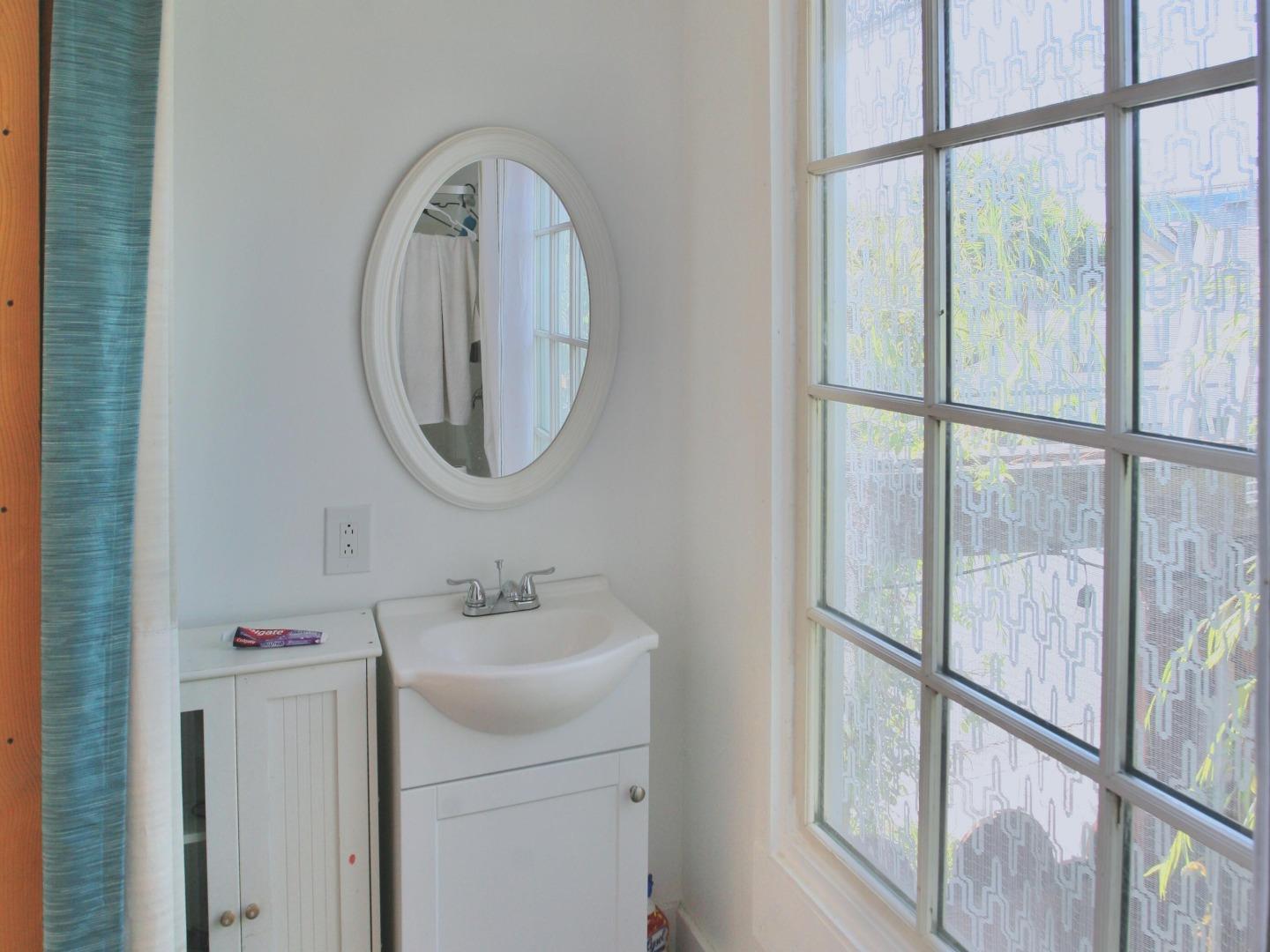 Detail Gallery Image 28 of 42 For 427 Shorewood Ln #427,  San Jose,  CA 95134 - 4 Beds | 3 Baths