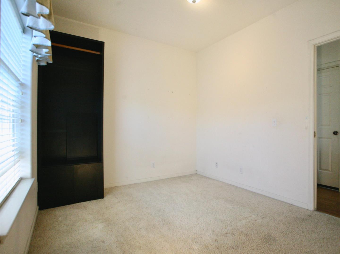 Detail Gallery Image 32 of 42 For 427 Shorewood Ln #427,  San Jose,  CA 95134 - 4 Beds | 3 Baths
