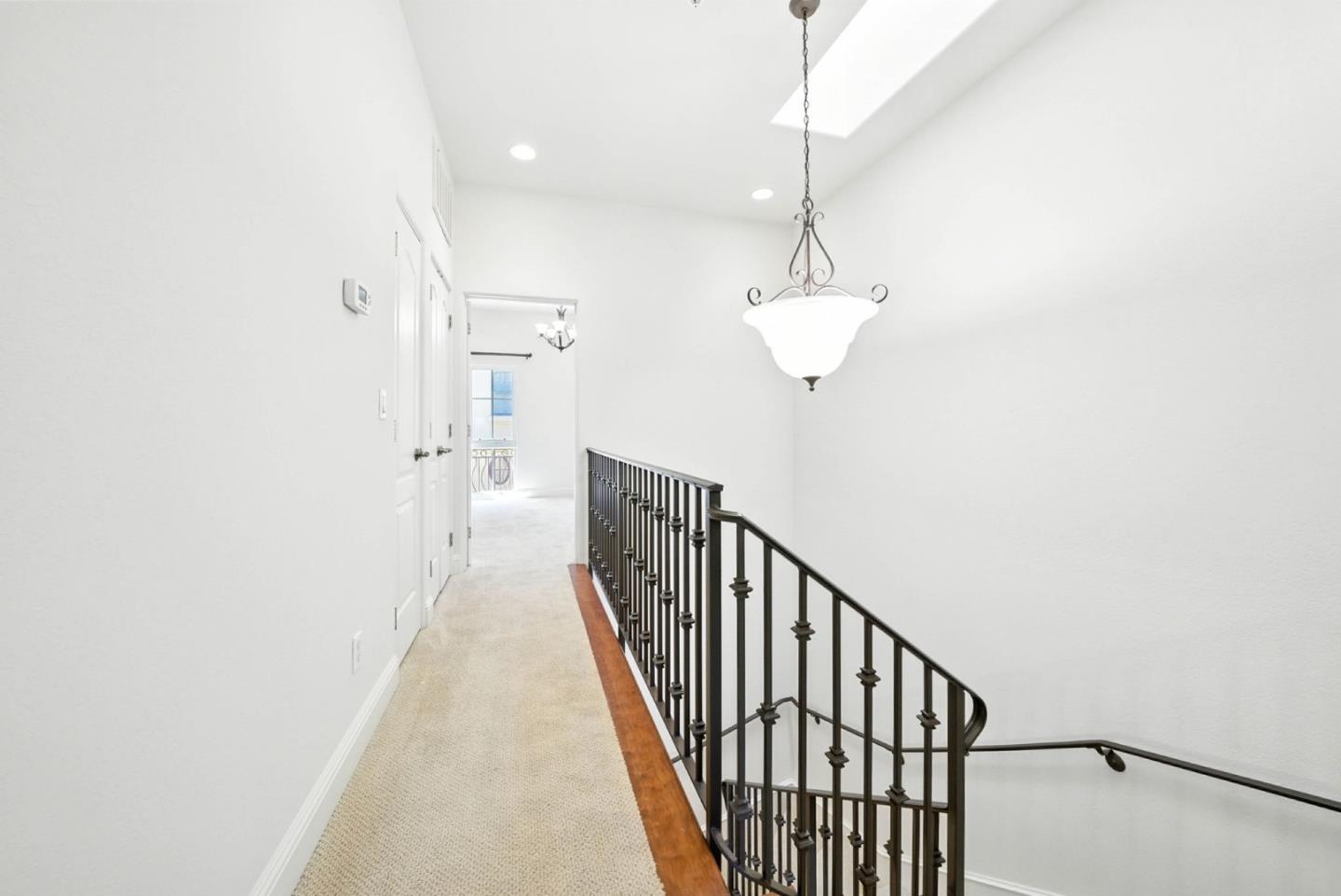 Detail Gallery Image 14 of 47 For 484 Gabilan St, Los Altos,  CA 94022 - 3 Beds | 2/1 Baths