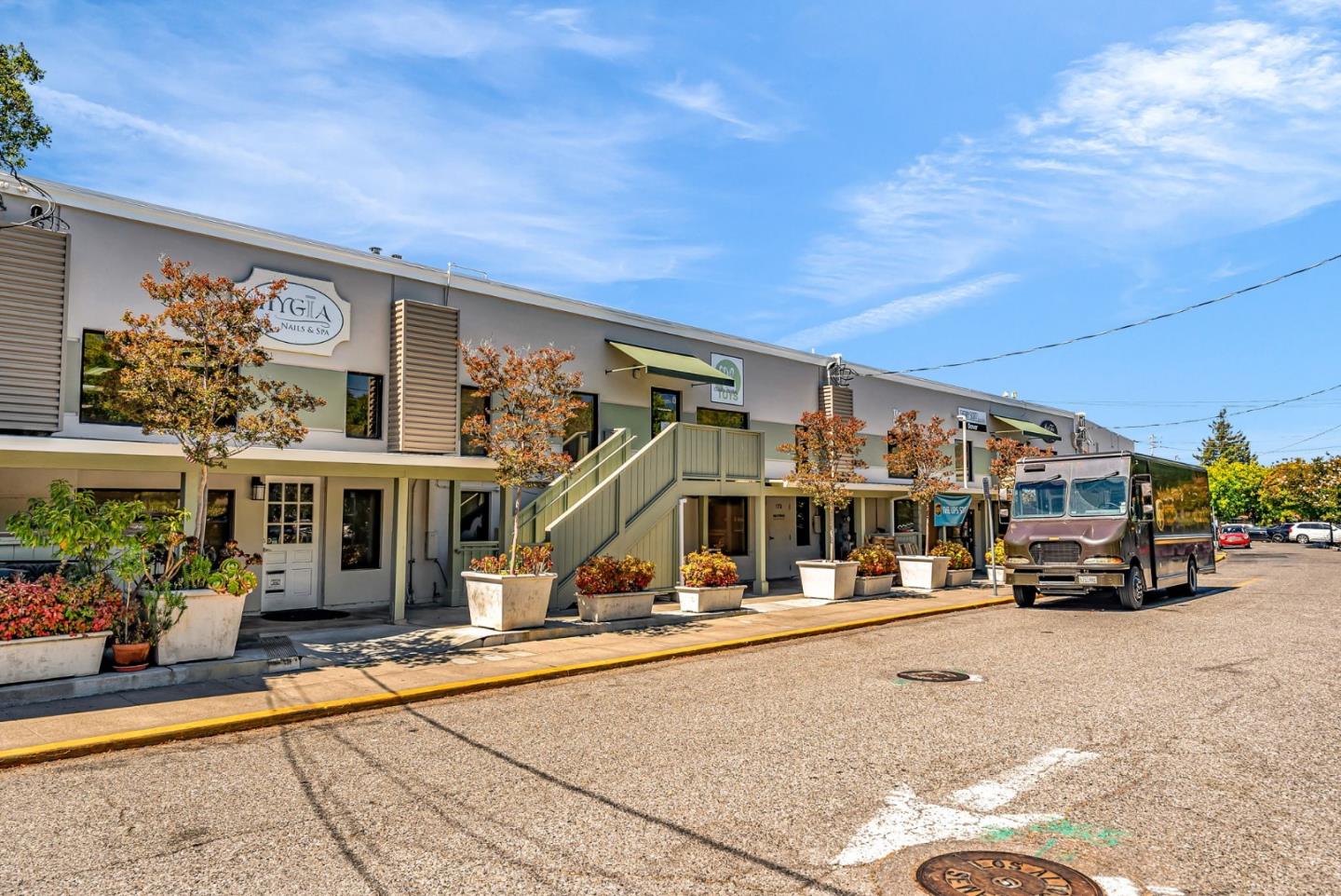 Detail Gallery Image 44 of 47 For 484 Gabilan St, Los Altos,  CA 94022 - 3 Beds | 2/1 Baths