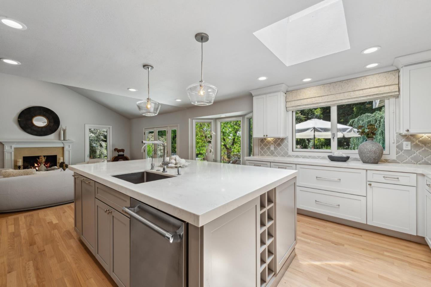 Detail Gallery Image 8 of 85 For 2360 Holly Oak Dr, Danville,  CA 94506 - 4 Beds | 3/1 Baths