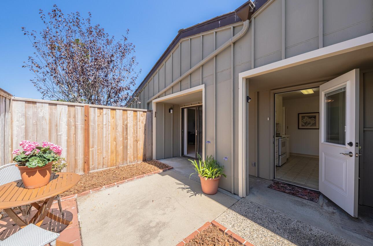 Detail Gallery Image 13 of 29 For 616 Sage Ct, Pacific Grove,  CA 93950 - 2 Beds | 2 Baths