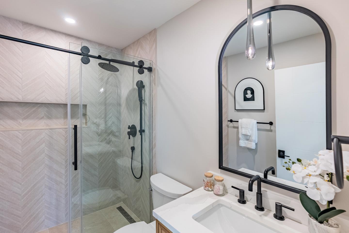 Detail Gallery Image 42 of 58 For 2083 Louise Ln, Los Altos,  CA 94024 - 4 Beds | 3/1 Baths