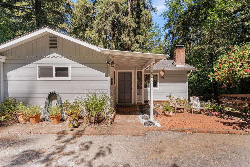 Detail Gallery Image 5 of 18 For 345 Saint Francis Dr, Boulder Creek,  CA 95006 - 3 Beds | 2 Baths