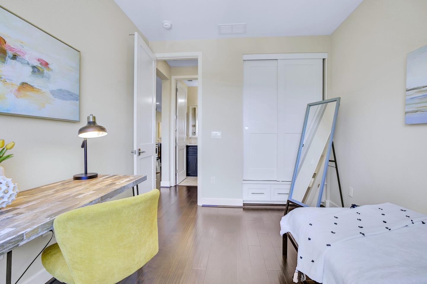Detail Gallery Image 21 of 73 For 3044 Mawing Rd, San Mateo,  CA 94403 - 4 Beds | 4 Baths