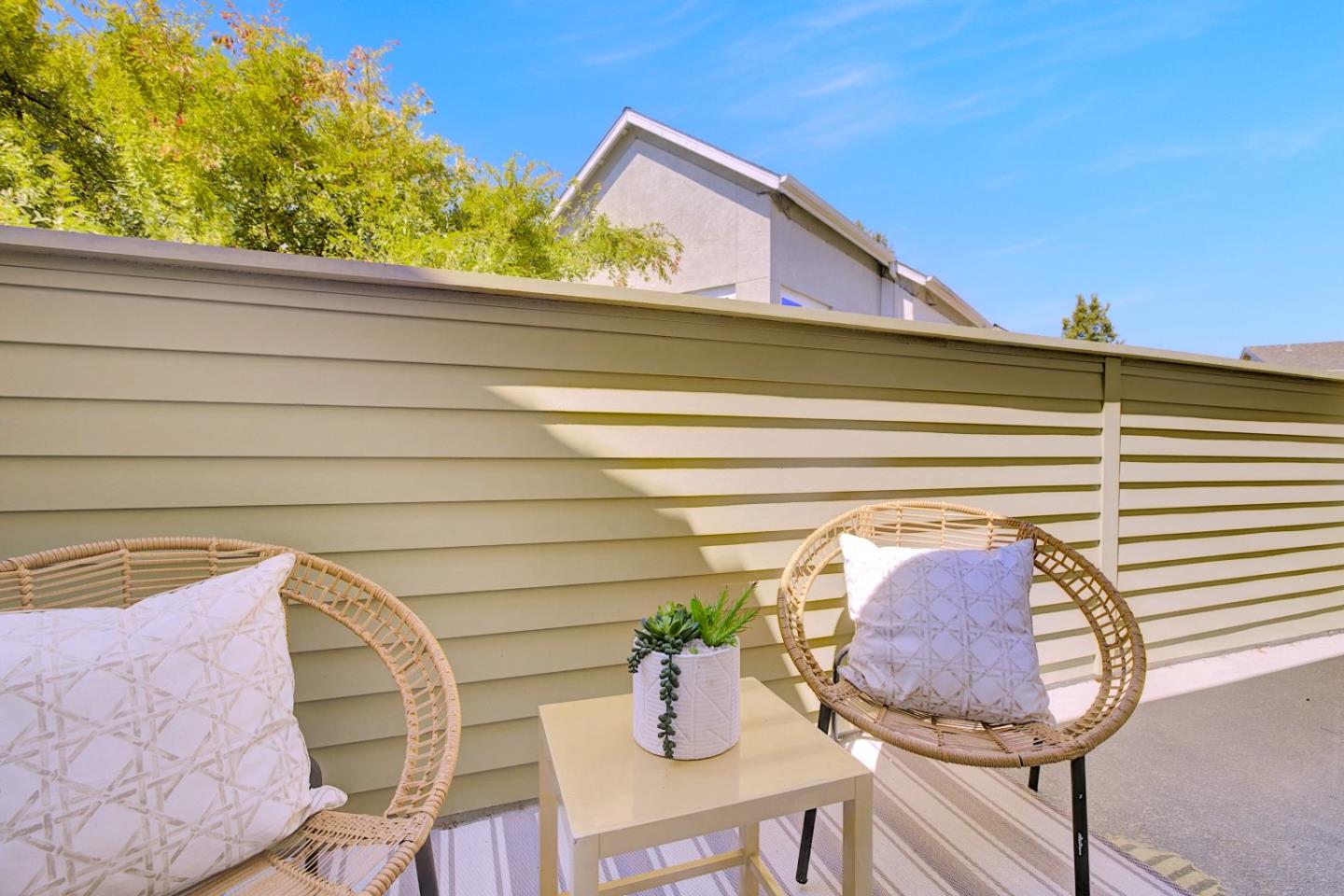 Detail Gallery Image 34 of 73 For 3044 Mawing Rd, San Mateo,  CA 94403 - 4 Beds | 4 Baths