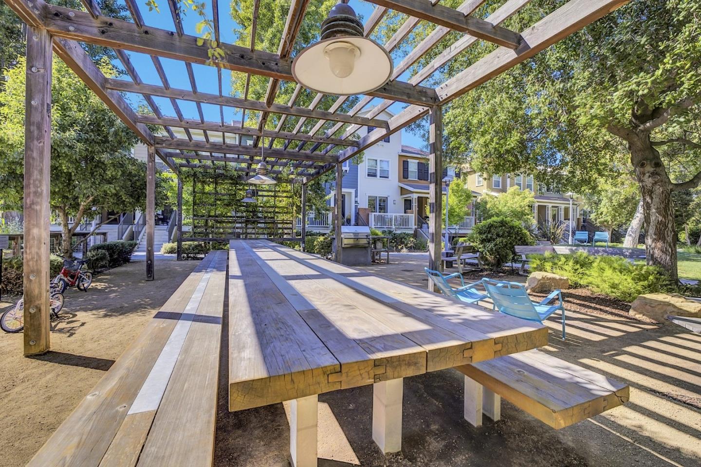 Detail Gallery Image 54 of 73 For 3044 Mawing Rd, San Mateo,  CA 94403 - 4 Beds | 4 Baths