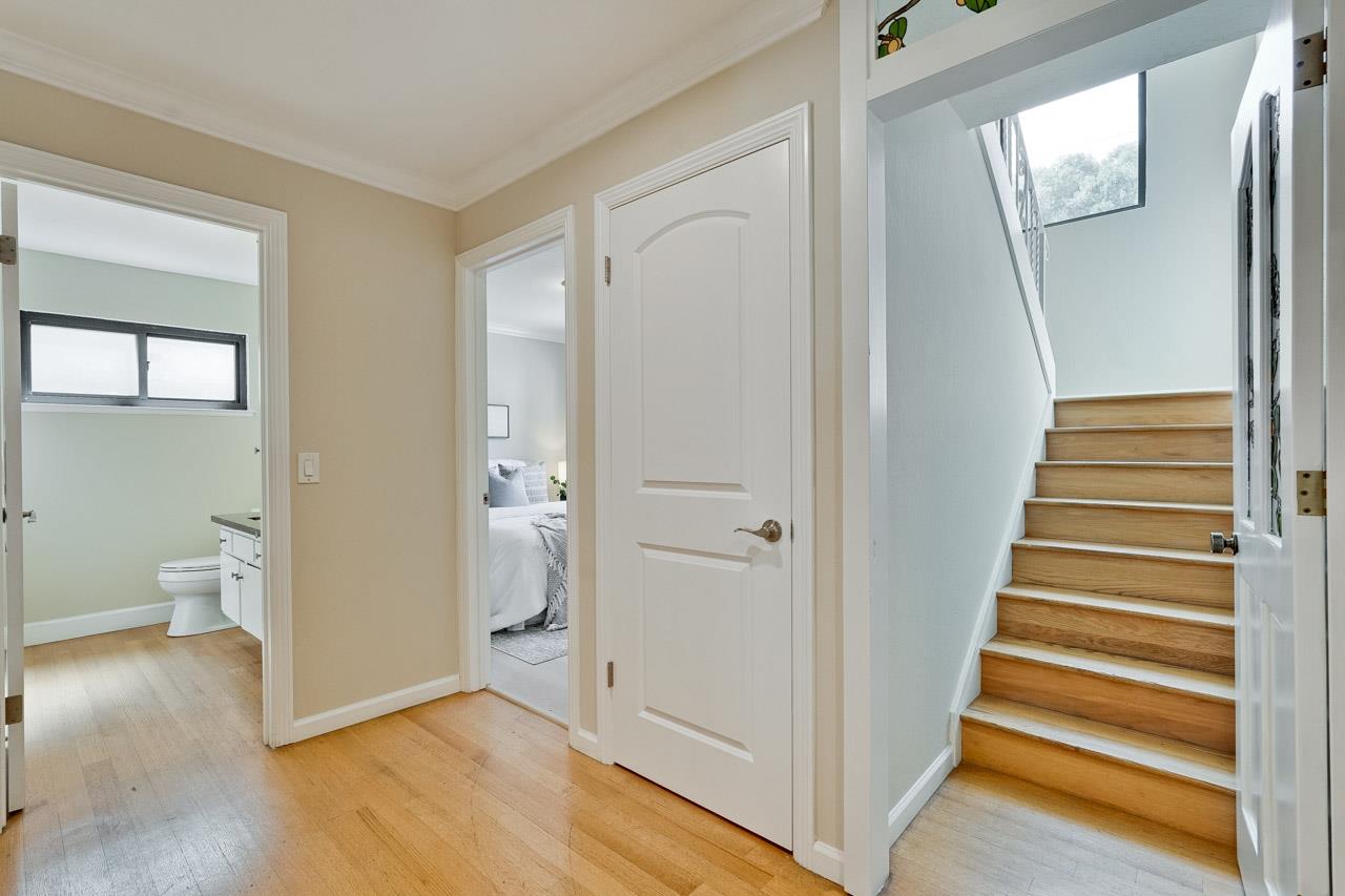 Detail Gallery Image 25 of 28 For 856 Jasmine Dr, Sunnyvale,  CA 94086 - 5 Beds | 2/1 Baths
