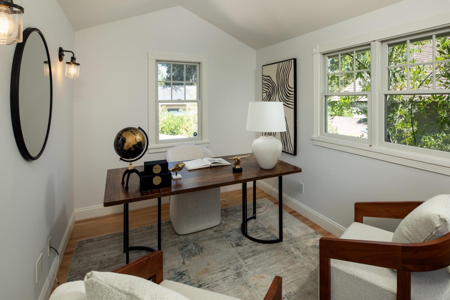 Detail Gallery Image 11 of 22 For 660 Palo Alto Ave, Palo Alto,  CA 94301 - 3 Beds | 2 Baths